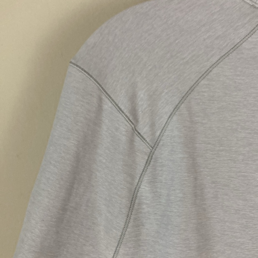 Lululemon men’s long-sleeve 124 gray/blue shirt, medium - Picture 14 of 16